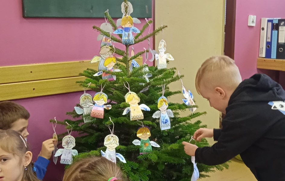 Advent na 1. stupni - zvětšit obrázek