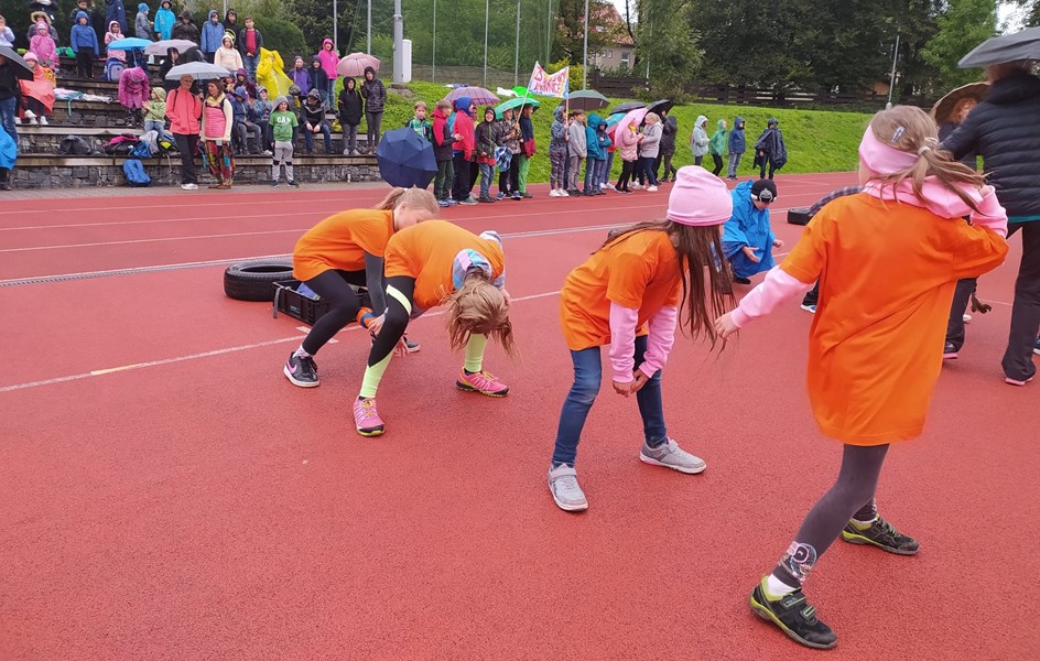 Zátopek 100 - soutěž škol - zvětšit obrázek