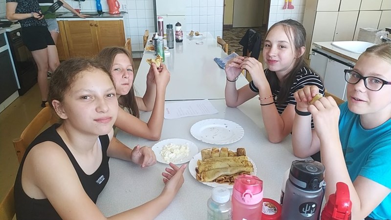 Žáci 5. B „UJÍŽDÍ „ na Palačinkách.