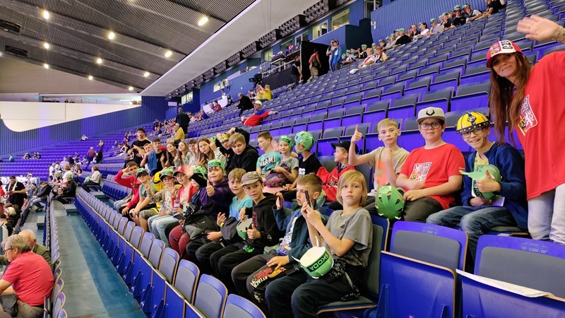 Se školou na MISTROVSTVÍ SVĚTA IIHF V LEDNÍM HOKEJI 2024