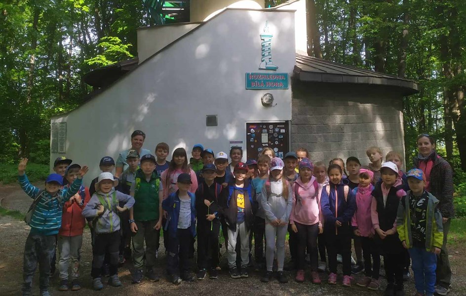 1.A a 2.B šly “Za lesními strašidýlky” - zvětšit obrázek