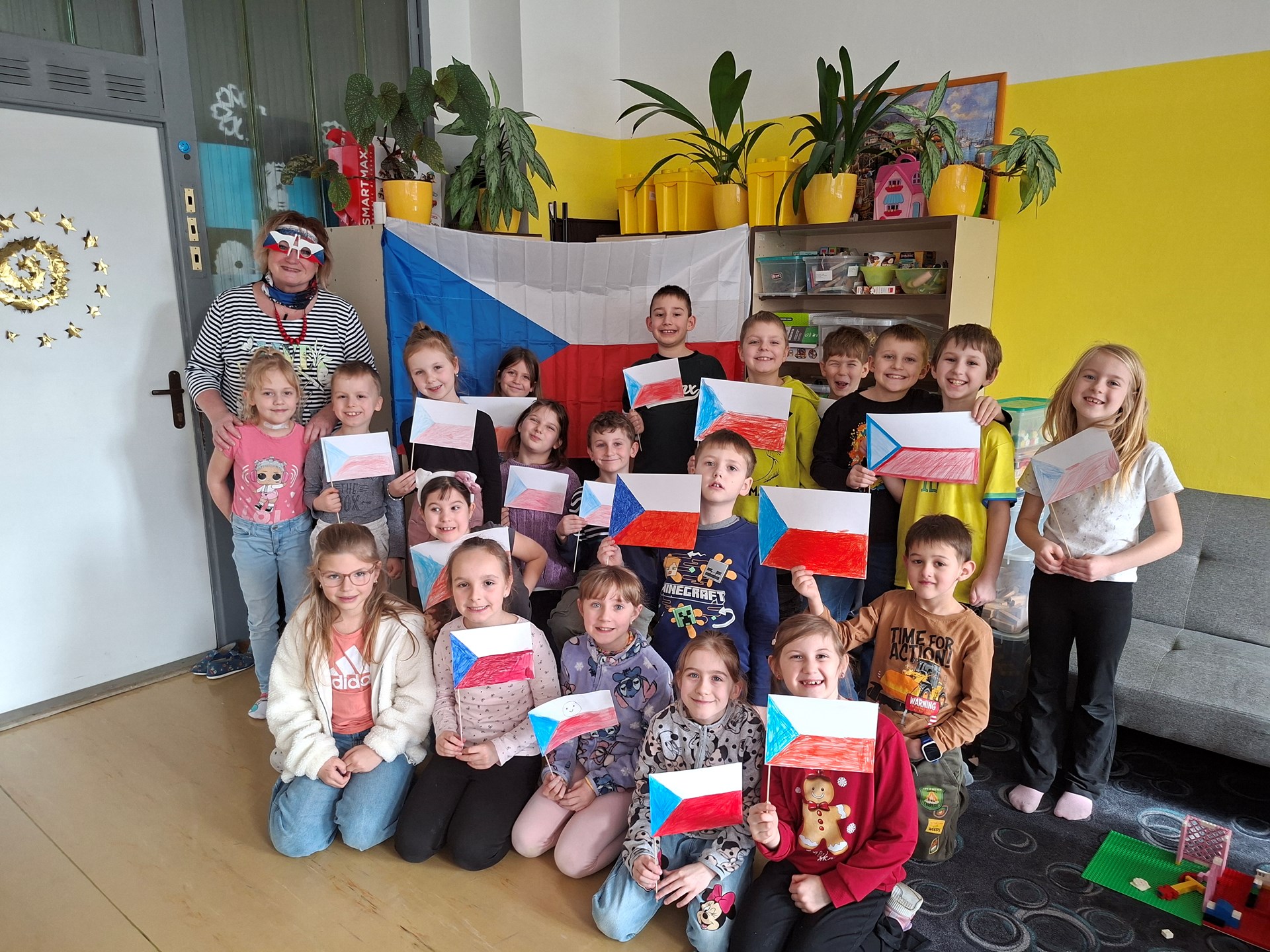 Školní družina dnes fandí hokeji