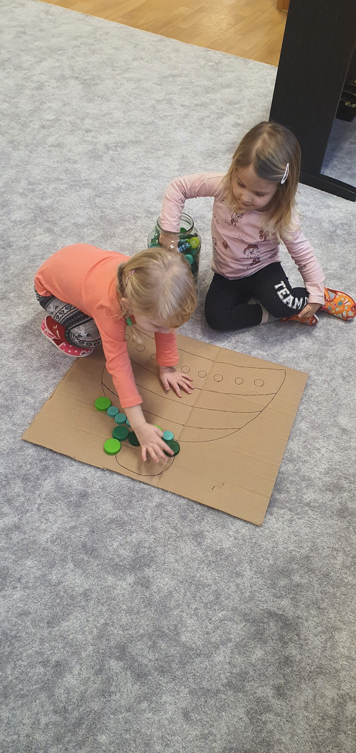 skládáme čepici z vršků