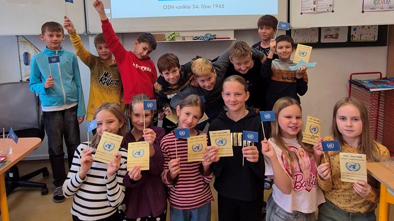 Den OSN ve 4. B a 4. C